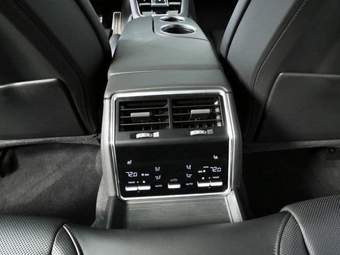 Used 2023 Porsche Panamera 4 w/ Premium Package AWD/4WD image 19