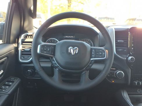 New 2026 RAM 1500 Big Horn AWD/4WD image 11