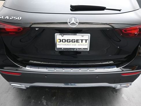 New 2026 Mercedes-Benz GLA 250 image 16