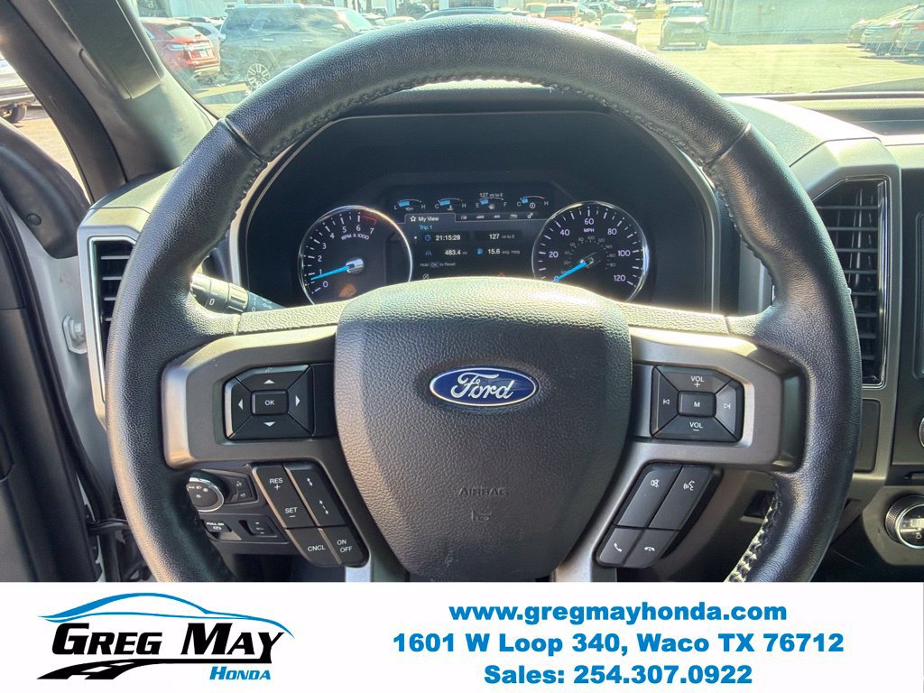 Used 2018 Ford Expedition XLT w/ Equipment Group 202A AWD/4WD image 16