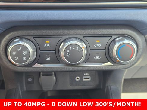 New 2025 Nissan Versa SV w/ Trunk Package image 20