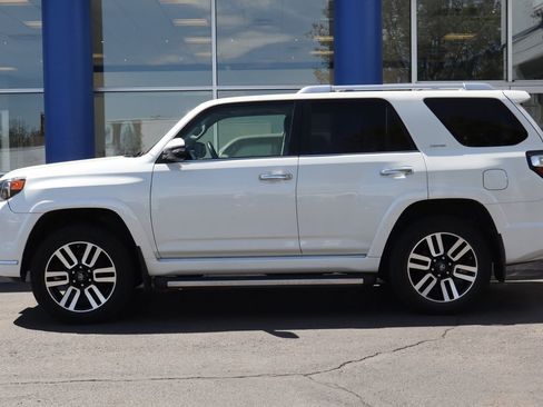 Used 2015 Toyota 4Runner Limited AWD/4WD image 2