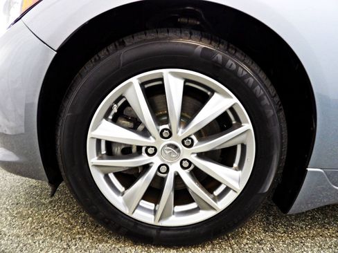 Used 2015 INFINITI Q50 Premium w/ Navigation Package AWD/4WD image 20