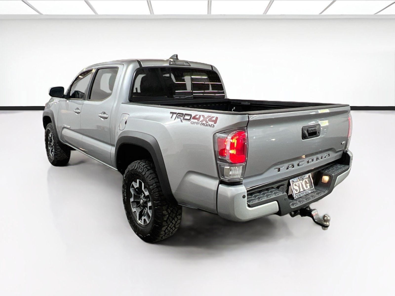 Used 2022 Toyota Tacoma TRD Off-Road w/ Technology Package AWD/4WD image 6
