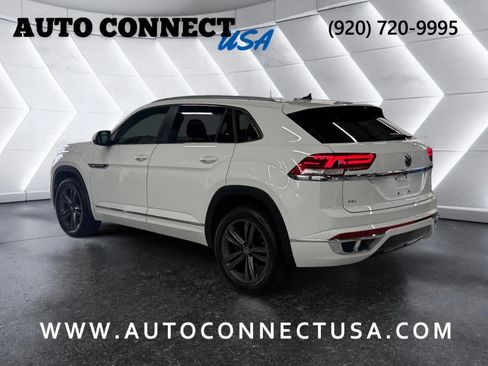 Used 2022 Volkswagen Atlas Cross Sport SEL R-Line AWD/4WD image 9