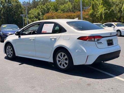 Used 2024 Toyota Corolla LE FWD image 10