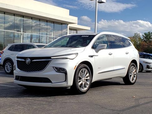 Used 2022 Buick Enclave Avenir w/ Avenir Technology Package image 1