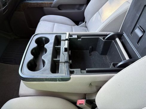 Used 2018 Chevrolet Silverado 1500 LT w/ All Star Edition image 24