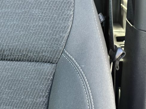 Certified 2022 Ford F150 XLT w/ Equipment Group 302A High image 17