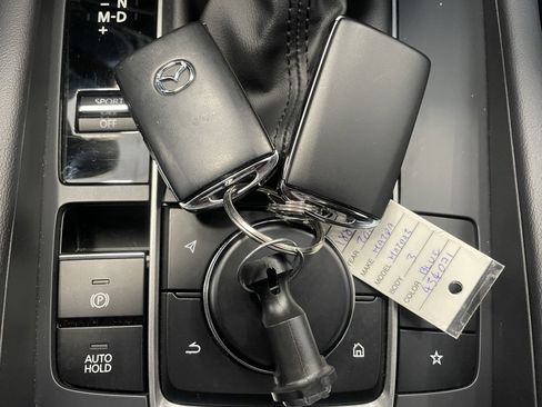 Used 2024 MAZDA MAZDA3 s image 18