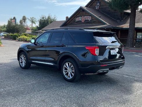 Certified 2024 Ford Explorer XLT w/ Equipment Group 202A AWD/4WD image 3