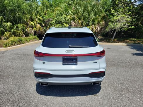 Used 2025 Audi Q5 Prestige AWD/4WD image 5