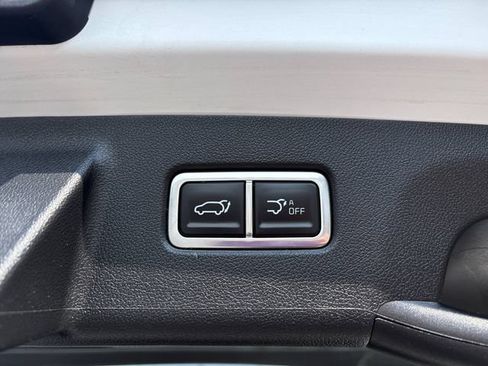 Certified 2025 Kia Sorento EX AWD/4WD image 18