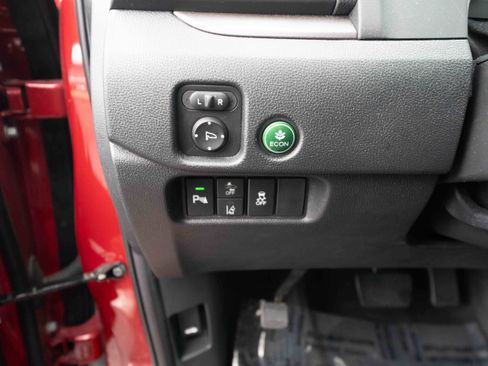 Used 2023 Honda Passport EX-L image 11