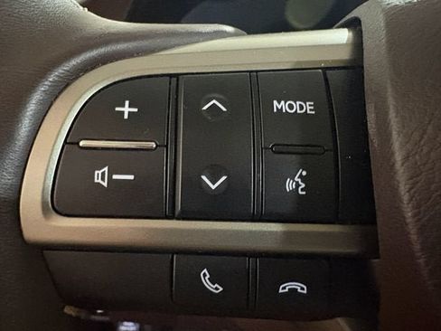 Used 2016 Lexus ES 350 w/ Luxury Package w/Wood Trim FWD image 12