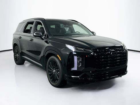 Used 2025 Hyundai Palisade Calligraphy AWD/4WD image 3
