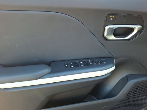 New 2025 Kia K4 GT-Line Turbo image 5