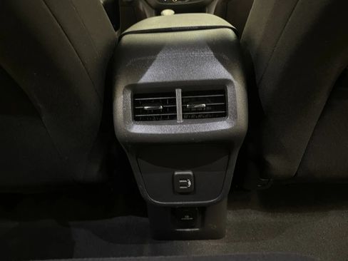 Used 2023 Chevrolet Equinox LT AWD/4WD image 26