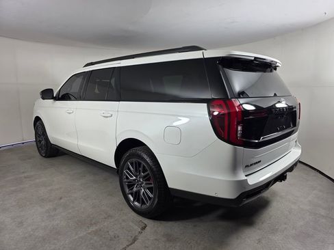 Used 2025 Ford Expedition Max Platinum w/ Stealth Performance Package image 6