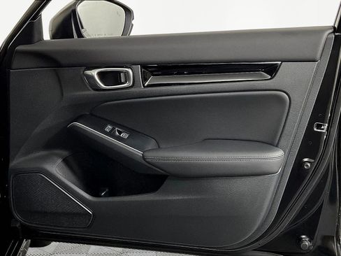 Used 2025 Honda Civic Sport image 27