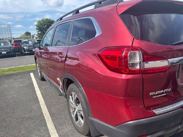 Used 2019 Subaru Ascent Premium AWD/4WD image 4
