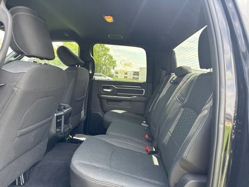 Used 2025 RAM 3500 Big Horn AWD/4WD image 6