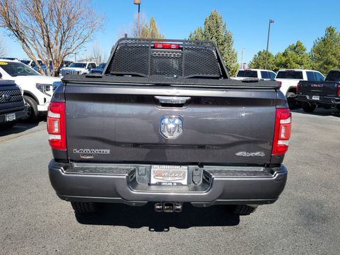 Used 2021 RAM 2500 Laramie w/ Body Color Bumper Group image 10