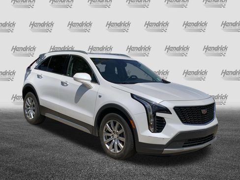 Used 2020 Cadillac XT4 Premium Luxury w/ Driver Awareness Package FWD image 2