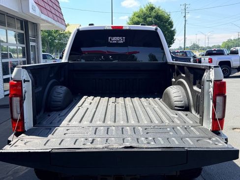 Used 2022 Ford F250 Lariat w/ Lariat Ultimate Package AWD/4WD image 8