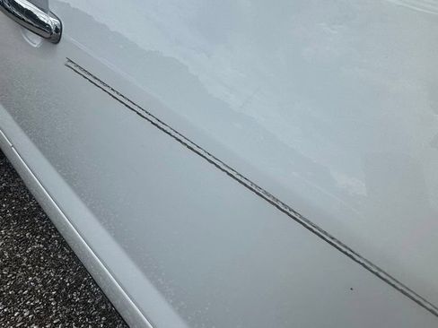 Used 2017 GMC Acadia Limited SLT FWD image 6