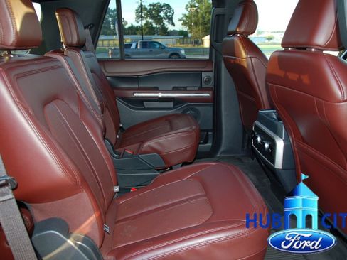 Used 2024 Ford Expedition Limited RWD image 13