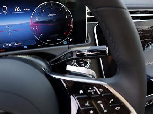 New 2026 Mercedes-Benz E 350 4MATIC Sedan image 36