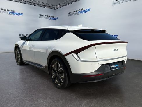 Used 2024 Kia EV6 Light RWD image 7