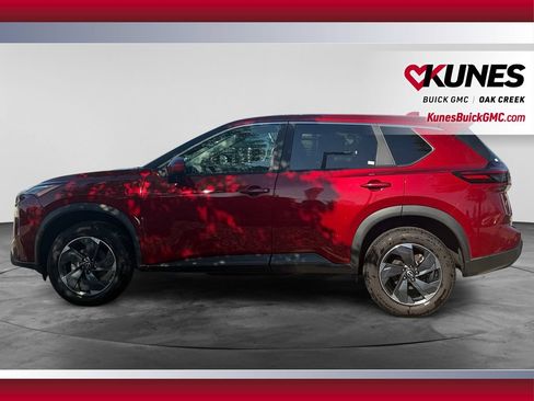 Used 2025 Nissan Rogue SV AWD/4WD image 5