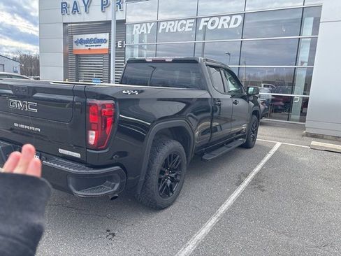 Certified 2021 GMC Sierra 1500 Elevation w/ LPO, Elevation Black Package AWD/4WD image 15