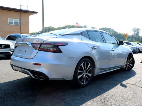 Used 2021 Nissan Maxima 3.5 SV w/ Floor Mat Group image 2