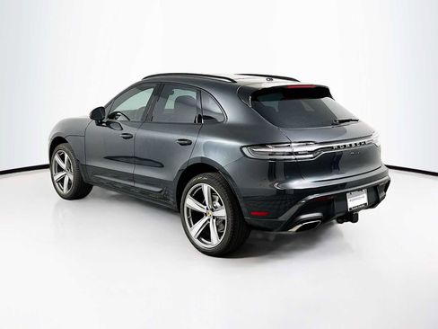 New 2026 Porsche Macan image 3