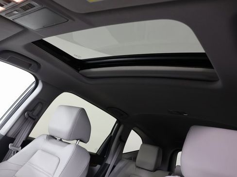 Used 2017 Honda CR-V EX-L image 18