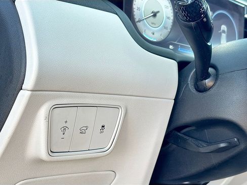 Used 2022 Hyundai Tucson SEL w/ Convenience + Premium Package image 10