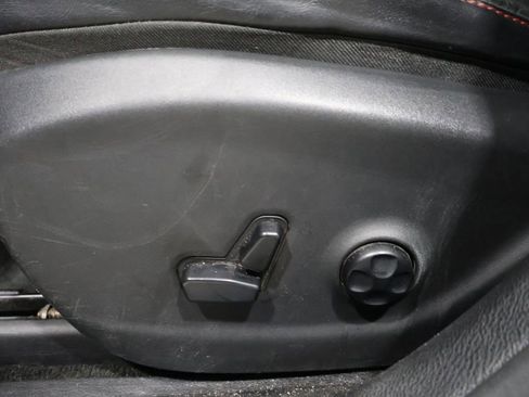 Used 2015 Jeep Cherokee Trailhawk w/ Comfort/Convenience Group image 13