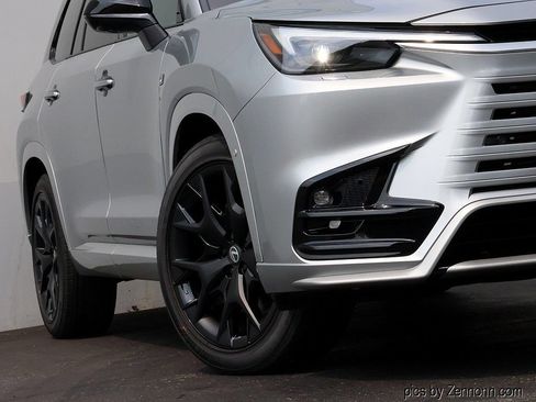 New 2026 Lexus TX 350 AWD image 4