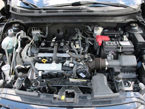 Used 2024 Nissan Kicks S FWD image 29
