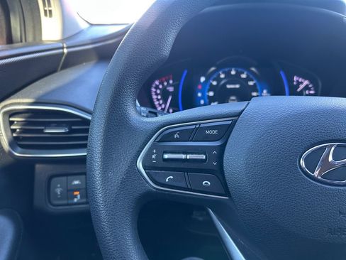 Used 2019 Hyundai Santa Fe SEL image 17