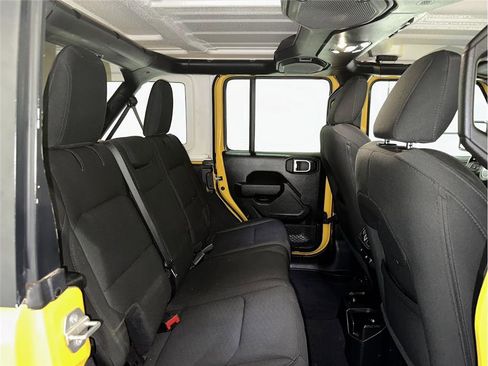 Used 2021 Jeep Wrangler Unlimited Willys image 26