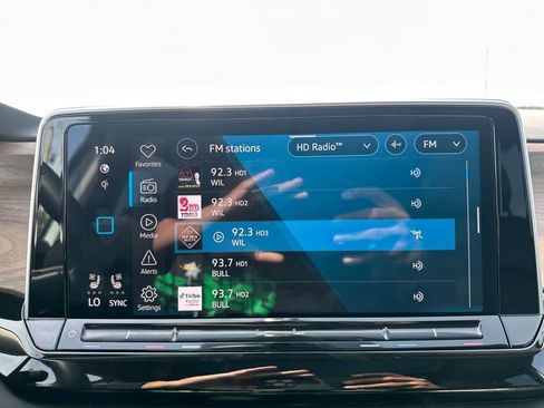 New 2025 Volkswagen Atlas SE image 19