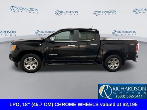 Used 2017 GMC Canyon SLT w/ Driver Alert Package image 2