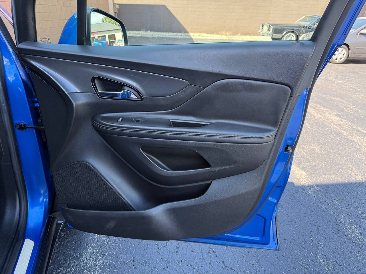 Used 2018 Buick Encore Preferred FWD image 22