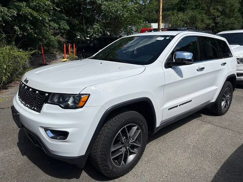 Used 2019 Jeep Grand Cherokee Limited AWD/4WD image 2