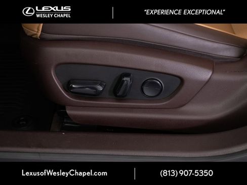 Used 2020 Lexus ES 350 w/ Premium Package FWD image 23