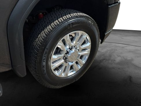 Used 2021 GMC Sierra 3500 Denali w/ Denali Ultimate Package AWD/4WD image 11